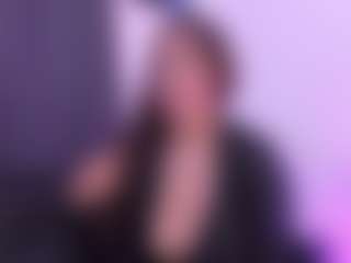 AbellaRider's Live Sex Cam Show