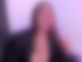 AbellaRider's Live Sex Cam Show