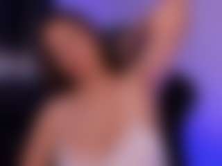 AbellaRider's Live Sex Cam Show