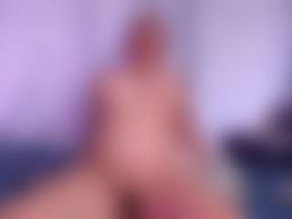 AbellaRider's Live Sex Cam Show