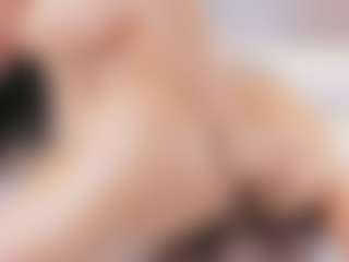 natalia-20 MILF webcam performer live streaming