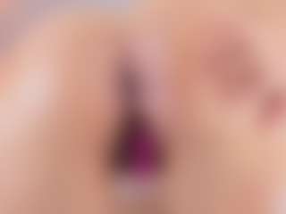 natalia-20's Live Sex Cam Show