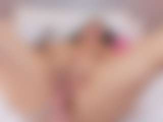 natalia-20's Live Sex Cam Show