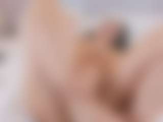 natalia-20's Live Sex Cam Show