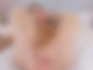 natalia-20's Live Sex Cam Show