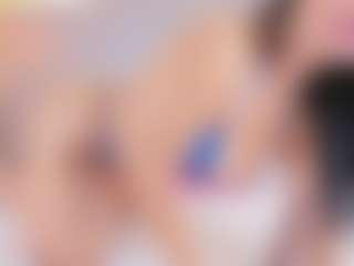 Live cam show with natalia-20 - Petite on CamSextacy