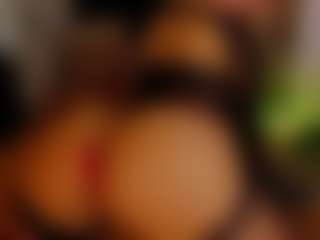 Anahira Solange's Live Sex Cam Show