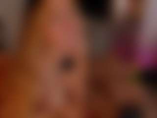 Anahira Solange's Live Sex Cam Show