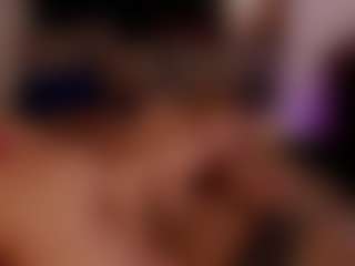 Anahira Solange's Live Sex Cam Show