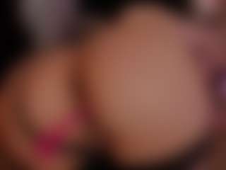 Anahira Solange's Live Sex Cam Show