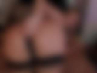 Anahira Solange's Live Sex Cam Show