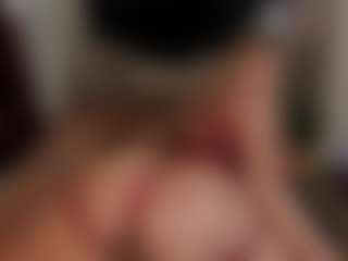 Live cam show with Anahira Solange - Skinny on livesuperchat.net