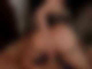 Live cam show with Anahira Solange - Skinny on Camsoda