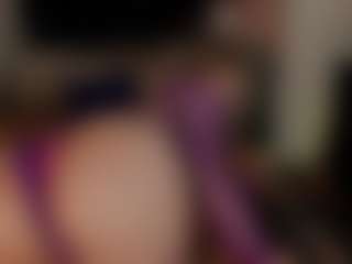 Live cam show with Anahira Solange - Big Tits on Camsoda