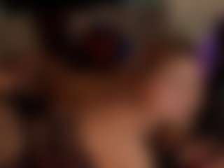 Live cam show with Anahira Solange - Ass Bouncing on Free Soda
