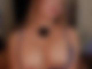 Anahira Solange's Live Sex Cam Show
