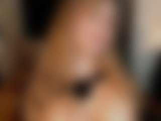 Live cam show with Anahira Solange - Fingers on fuck-show.com