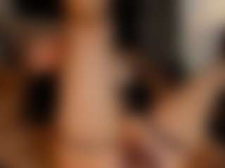 Live cam show with Anahira Solange - Kisses on AdultVida.com