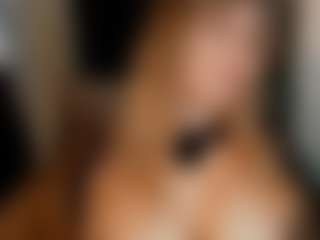 Live cam show with Anahira Solange - Blonde Hair Shaved Pussy on instabang