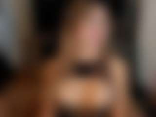 Live cam show with Anahira Solange - Strip on madthumbs