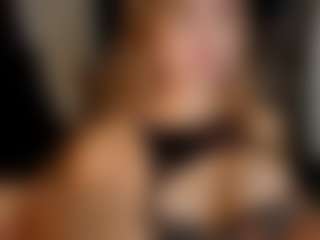 Anahira Solange's Live Sex Cam Show