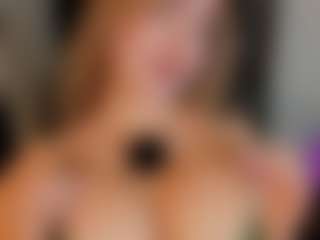Anahira Solange's Live Sex Cam Show