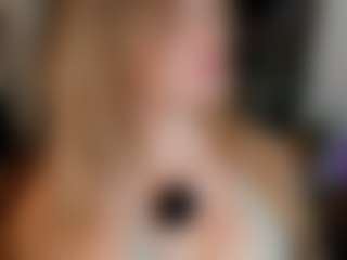 Anahira Solange's Live Sex Cam Show