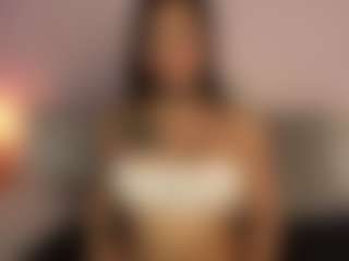 Live cam show with Tamy_Honey - Average on Camsoda
