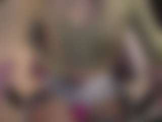 Live cam show with tattoo-experience - Sexcam on Stripli.com