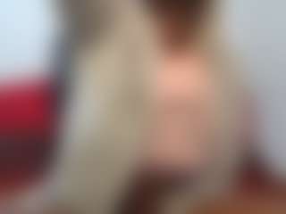 Live cam show with Ebony Rose - Gagging on iamadamtest123.com