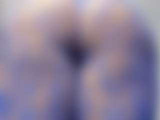 Live cam show with Ana - Fingers on TeamSkeetLive