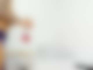 Live cam show with Ana - Shaved on StripNow