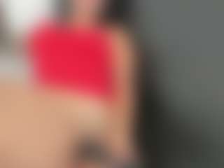 Live cam show with Ana - Shaved Pussy on Camsoda