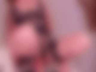 Deea's Live Sex Cam Show