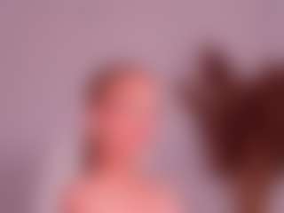 Live cam show with Deea - Blonde Hair Big Tits on https://playwithruby.com
