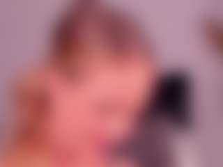 Live cam show with Deea - Innocent on https://playwithruby.com