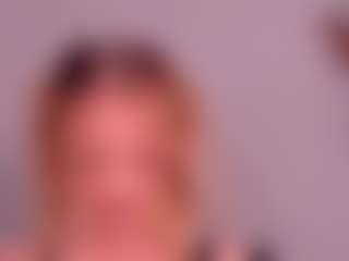 Deea's Live Sex Cam Show