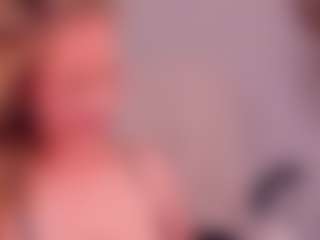 Deea's Live Sex Cam Show