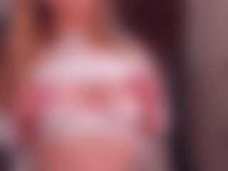 Deea's Live Sex Cam Show