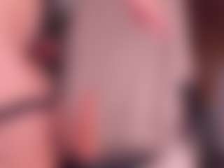 Live cam show with Deea - Dildo Or Vibrator on TeamSkeetLive