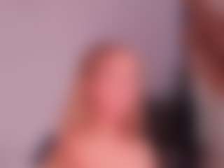 Deea's Live Sex Cam Show