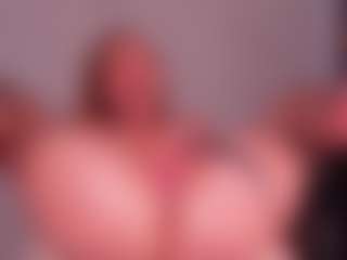 Live cam show with Deea - Big Ass Big Tits on Cam Slut