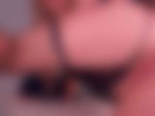 Deea's Live Sex Cam Show