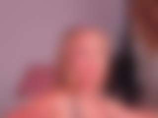Deea's Live Sex Cam Show