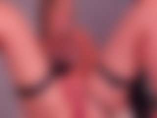 Live cam show with Deea - Big Tits MILF on Dare Cams