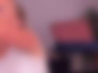 Deea's Live Sex Cam Show