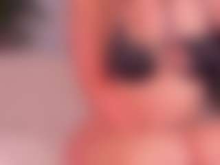 Deea's Live Sex Cam Show