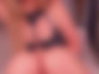 Deea's Live Sex Cam Show