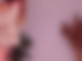 Live cam show with Deea - Blonde Hair Shaved Pussy on Taboo Cams XXX