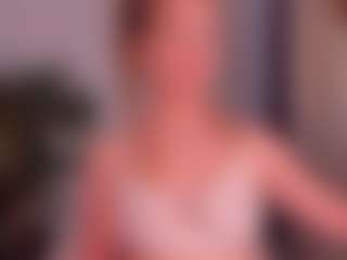 Live cam show with Deea - Blonde Hair on https://playwithruby.com